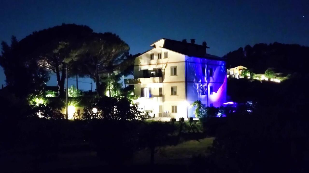 Residenza Bertolini Διαμέρισμα Fosdinovo Εξωτερικό φωτογραφία